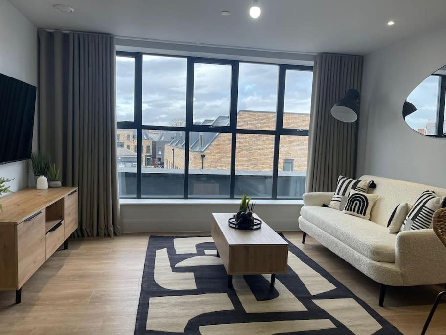 Trendy Apartment In Cardiff Free Parking Exterior foto